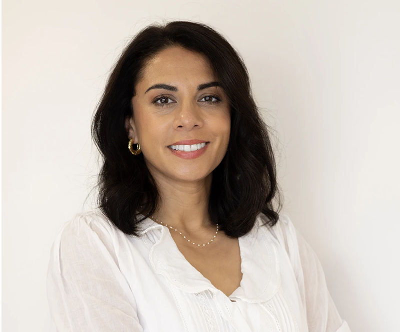Shabana Headshot